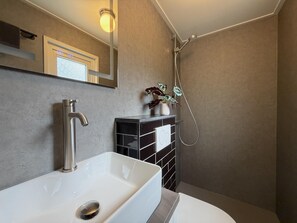 Shower - Luxury chalet with sunny terrace (Hulshorst)