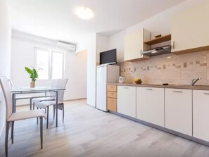 Unclassified image, 4 of 35, button - Modernes Apartment in Bibinje mit privatem Parkplatz by Interhome (Zadar/Bibinje)