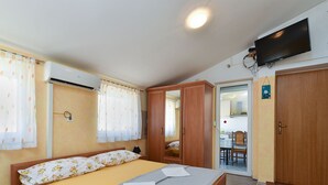 Unclassified image, 3 of 12, button - Apartment 2359 by Interhome (Medulin)
