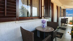 Outdoor dining - Apartment 2380 by Interhome (Barbariga)