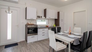 Unclassified image, 4 of 34, button - Villa Marsel by Interhome (Barbariga)