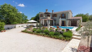 Unclassified image, 2 of 64, button - Villa Gracia Patricia by Interhome (Bokordici)