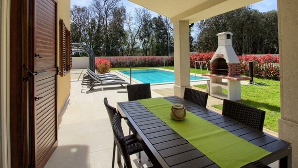 Outdoor dining - Villa Banjole - Marisol by Interhome (Pula/Banjole)