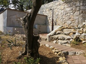 House - mit Pool in Lukovo Sugarje by Interhome (Starigrad-Paklenica)
