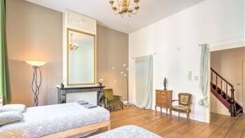 4 bedrooms
