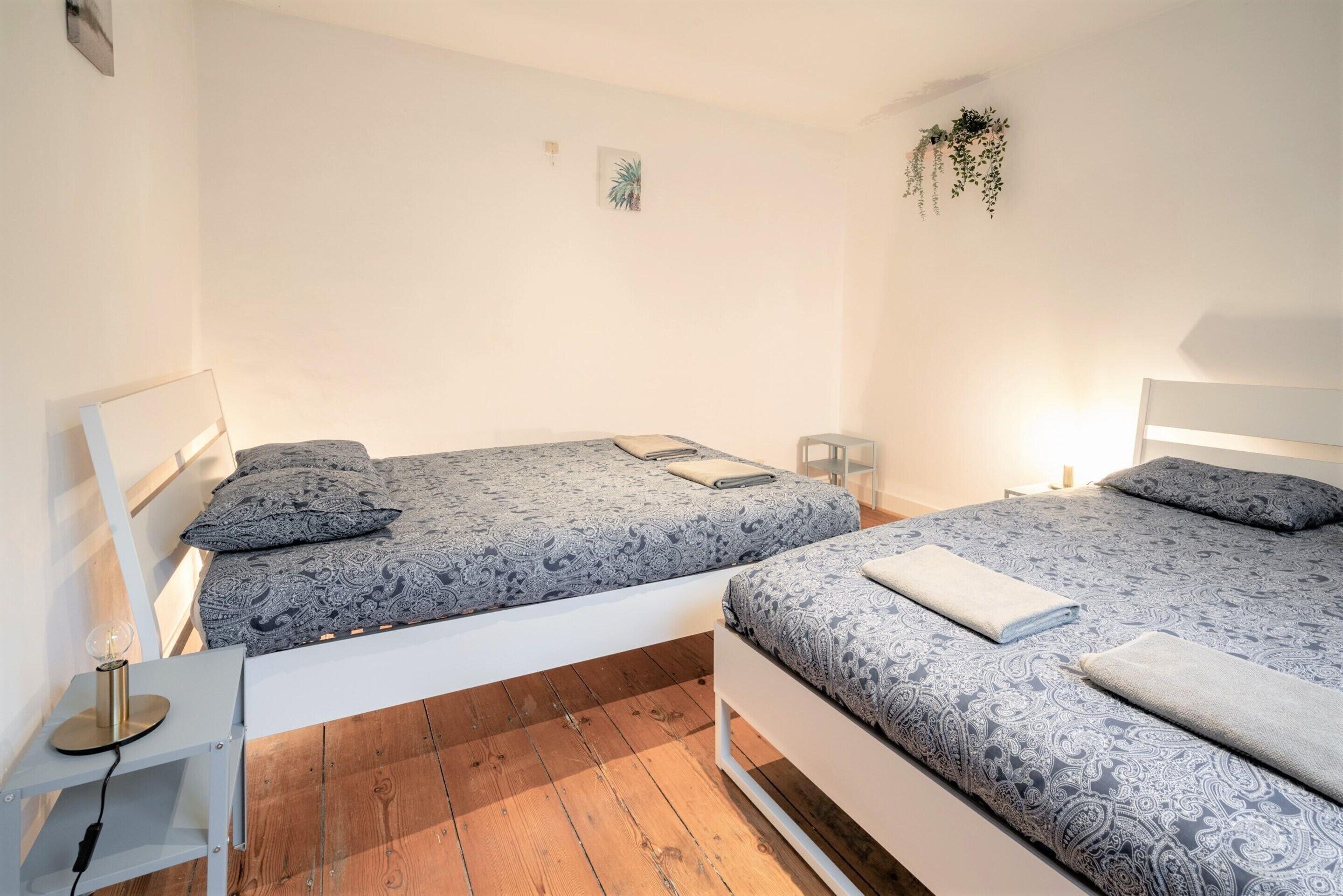 4 bedrooms