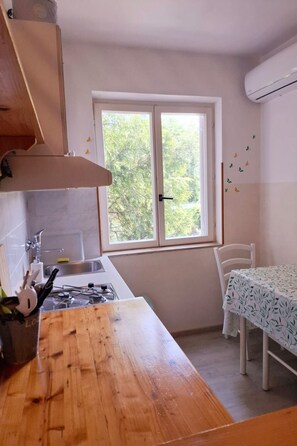 Unclassified image, 5 of 23, button - 'Kate' mit Balkon by Interhome (Rovinj)