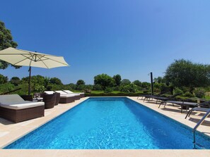 Pool - Villa Divina by Interhome (Pula/Banjole)