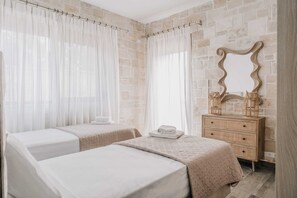 Family House, City View | Spa - Guince House by All About Paxos (Ozias)