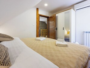Unclassified image, 3 of 35, button - House Mali Medo by Interhome (Gospic)