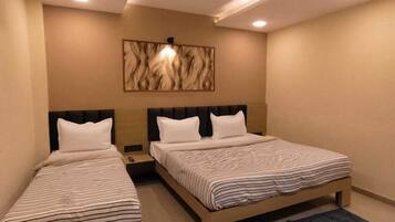 Deluxe Room | Free WiFi