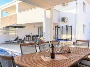 Outdoor dining - Villa Ema&Ana by Interhome (Pula)