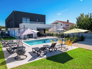Pool - Villa Elite by Interhome (Pula)