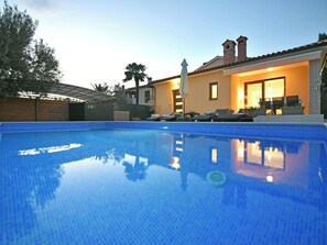Pool - Villa Natali by Interhome (Pula/Galižana)