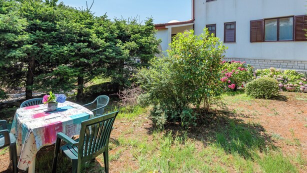 Outdoor dining - Apartment 1699 by Interhome (Fažana)