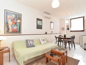 Living area - Apartment 1699 by Interhome (Fažana)