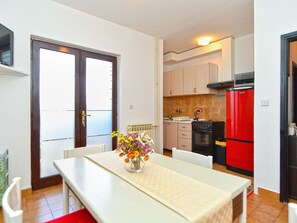 Kitchen / Dining Room - Apartment 442 by Interhome (Fažana)