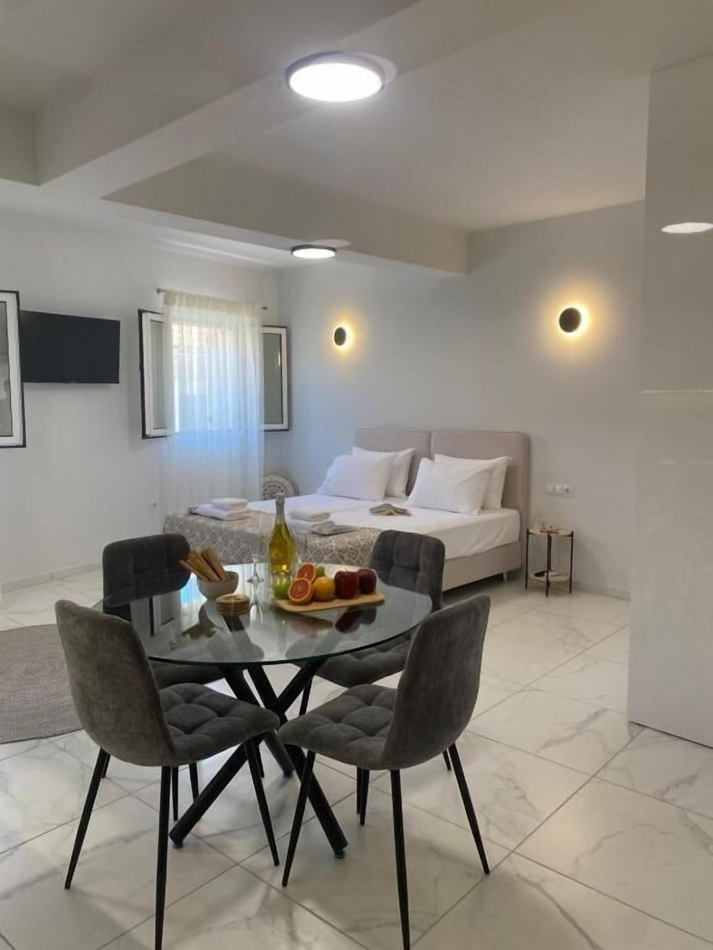 Departamento estándar, vista a la ciudad | Restaurantes