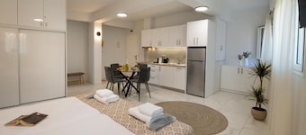 OIKEIA Apartments by All About Paxos