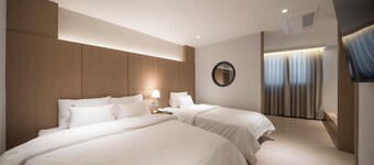 Woryeong Hotel By NewCZ