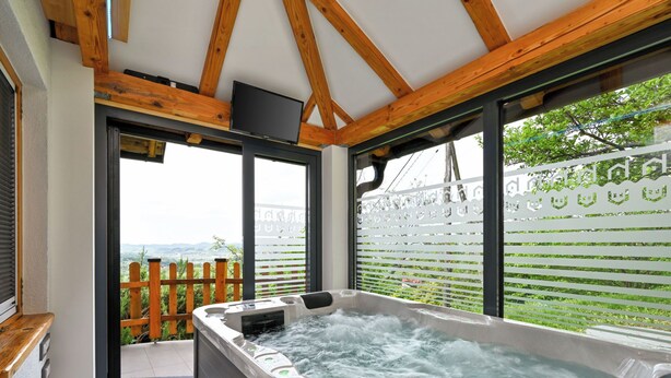 Indoor spa tub - House Hiža&Vila by Interhome (Krapina)