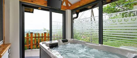 Bain à remous intérieur
