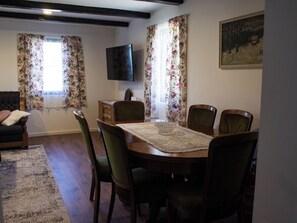 Dining - House Aurora Silvae by Interhome (Ozalj)