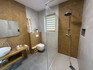 Bathroom - Villa Ana by Interhome (Maglenca)