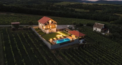 House King`s Hill by Interhome