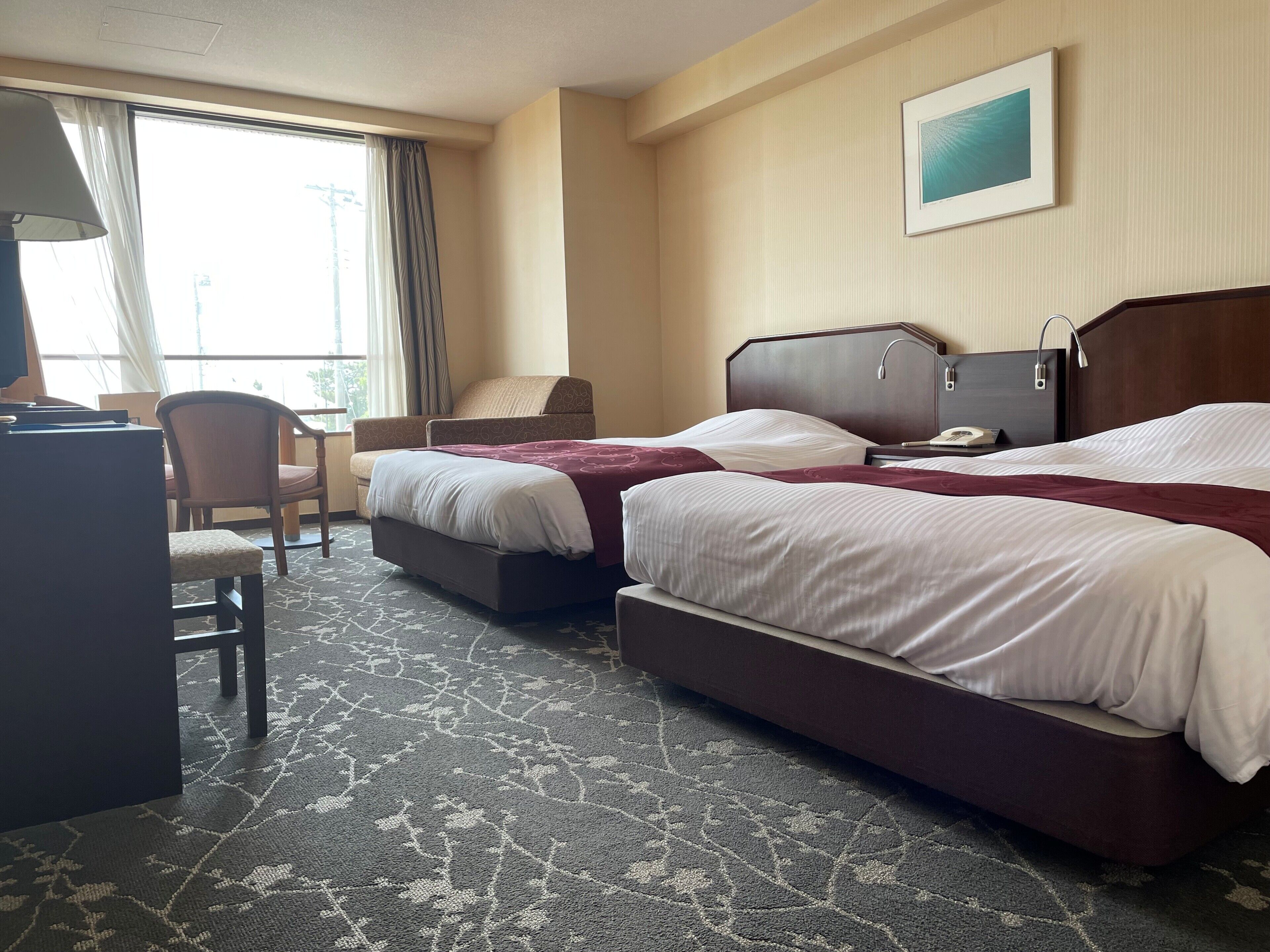 Chambre Standard avec lits jumeaux, vue mer | Coffres-forts dans les chambres, rideaux occultants, Wi-Fi gratuit