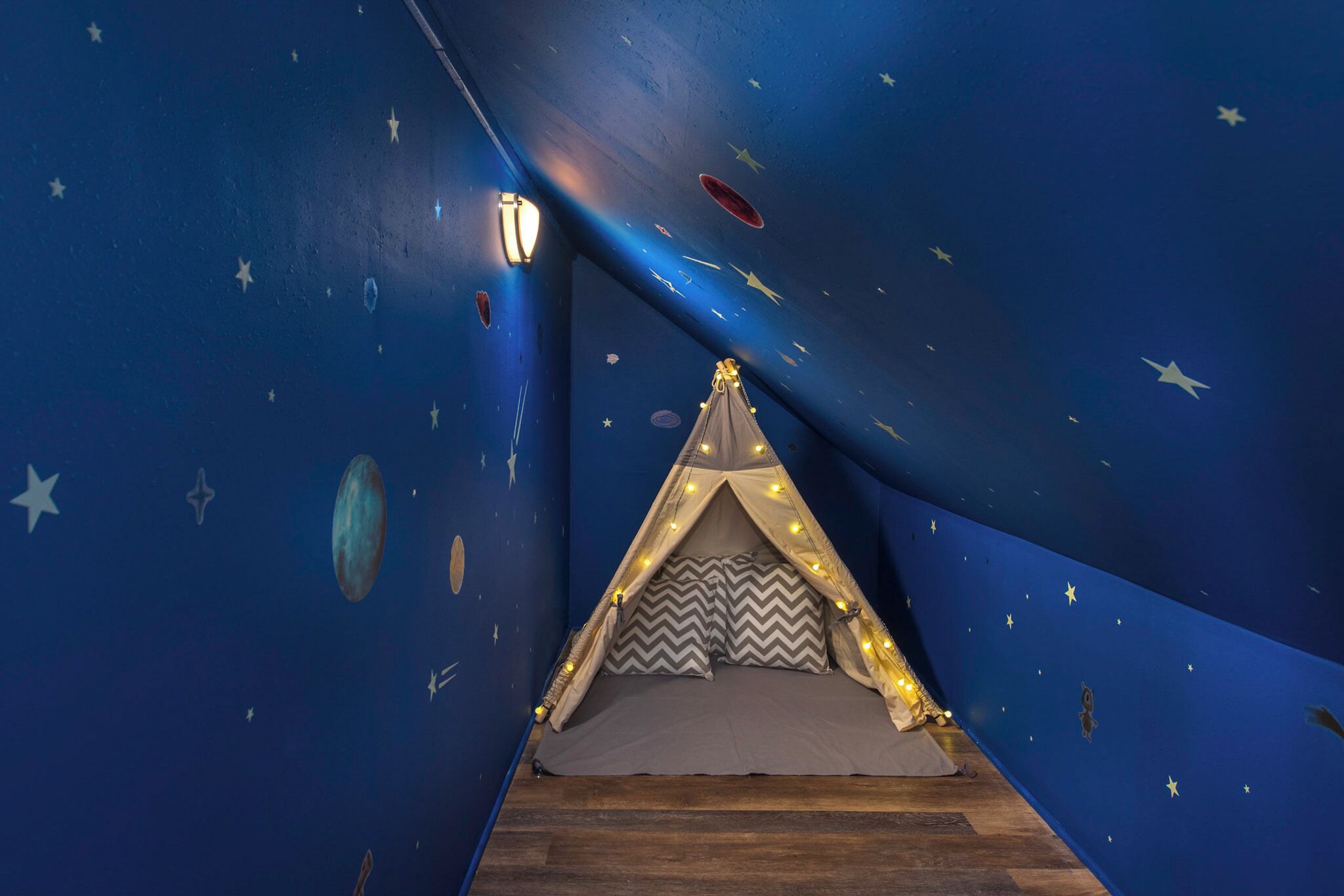 1 dormitorio, tabla de planchar con plancha, cuna de viaje y wifi gratis