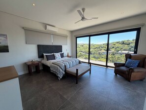 1 habitación, tabla de planchar con plancha, internet y ropa de cama 