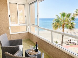 Interior - Gold Mencía by At Home Costa del Sol (Torrox)