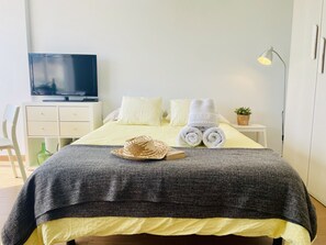 Free WiFi, bed sheets - Capri 403 by At Home Costa del Sol (Torrox)