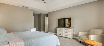 Screened Lanai & Yard! Family Getaway in Apopka