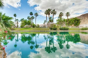 Property grounds - Extended-Stay Haven on Lake La Quinta w/ Dock (La Quinta)