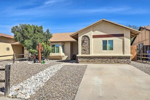 Exterior - Fenced Yards! Quiet 2-Unit Combo in Tucson (Tucson)
