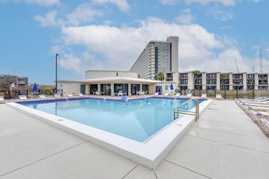 Pool - Walk to Ocean! Family PCB Condo w/ Balcony & Views (Panama City Beach)