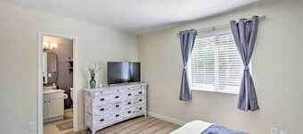 Groups Welcome! 2-Home Tucson Escape w/ Fire Pit