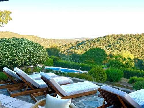 Villa sea view private pool 4 bedrooms wifi air conditioning garden ideal family