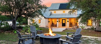 Wellness Home + Recording Studio + Pool + Sauna | Hill Country | Bonham Retreat
