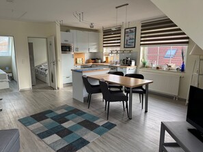 Fridge, microwave, oven, dishwasher - Moin Greetsiel in Greetsiel by Interhome (Greetsiel)