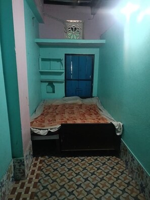 Habitación individual | Wifi gratis y ropa de cama