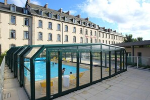Pool - Brittany Flat with Outdoor Pool (Dinan)