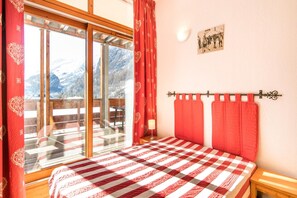 Free WiFi - Mountain flat with Sauna Access (VALLOIRE)