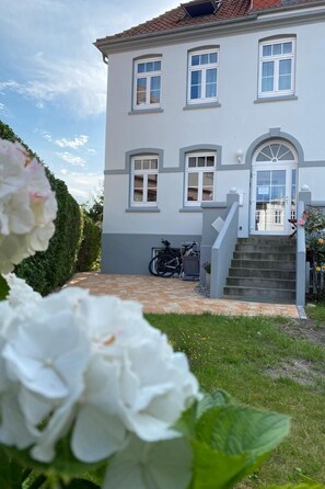 Exterior - Freundlich eingerichtete Wohnung mit Meerblick by Interhome (Dahme)