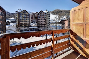 Property grounds - Family Alpine Stay in Risoul (Risoul)