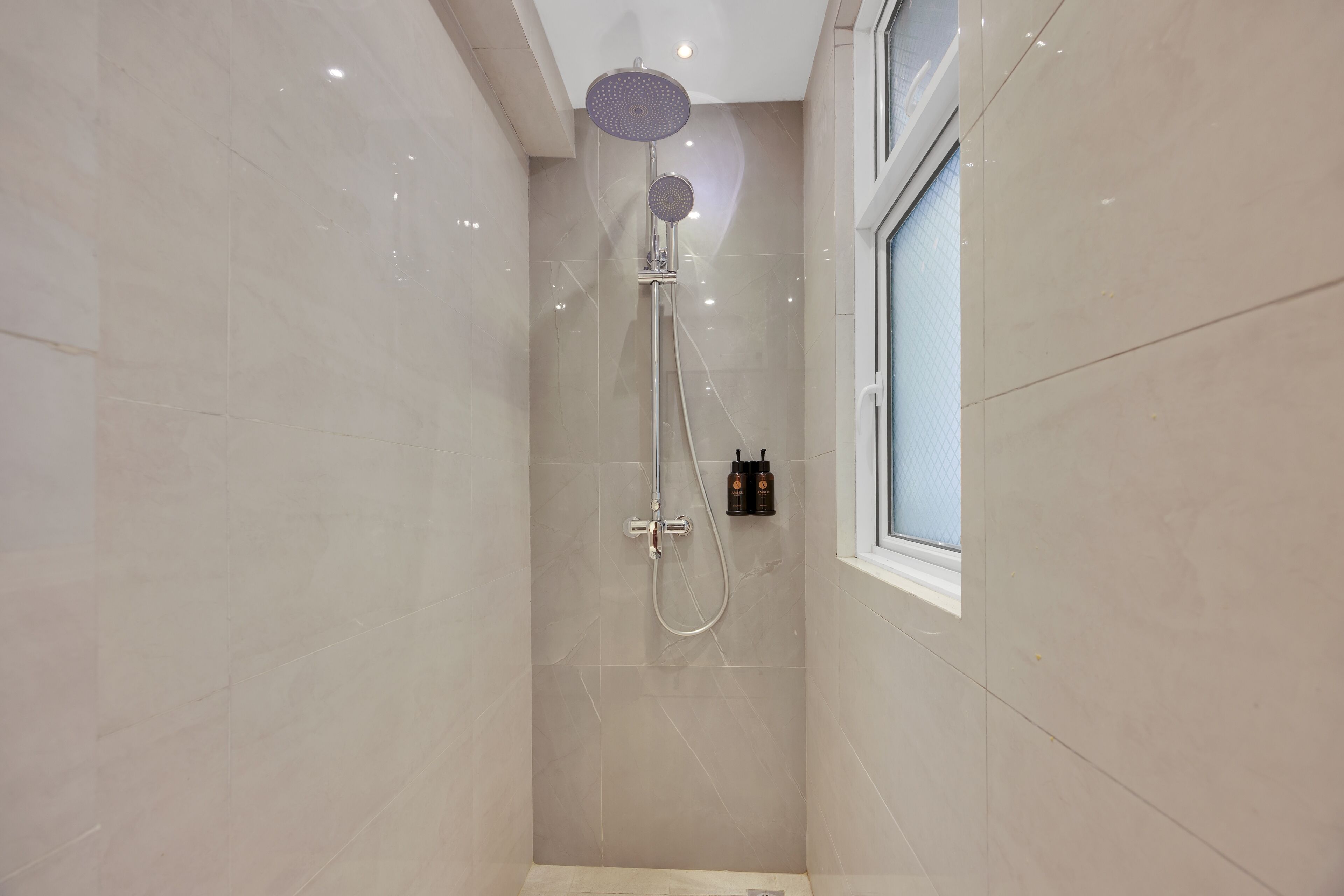 Standard Double Room (Free Return Airport Transfer) | Bathroom