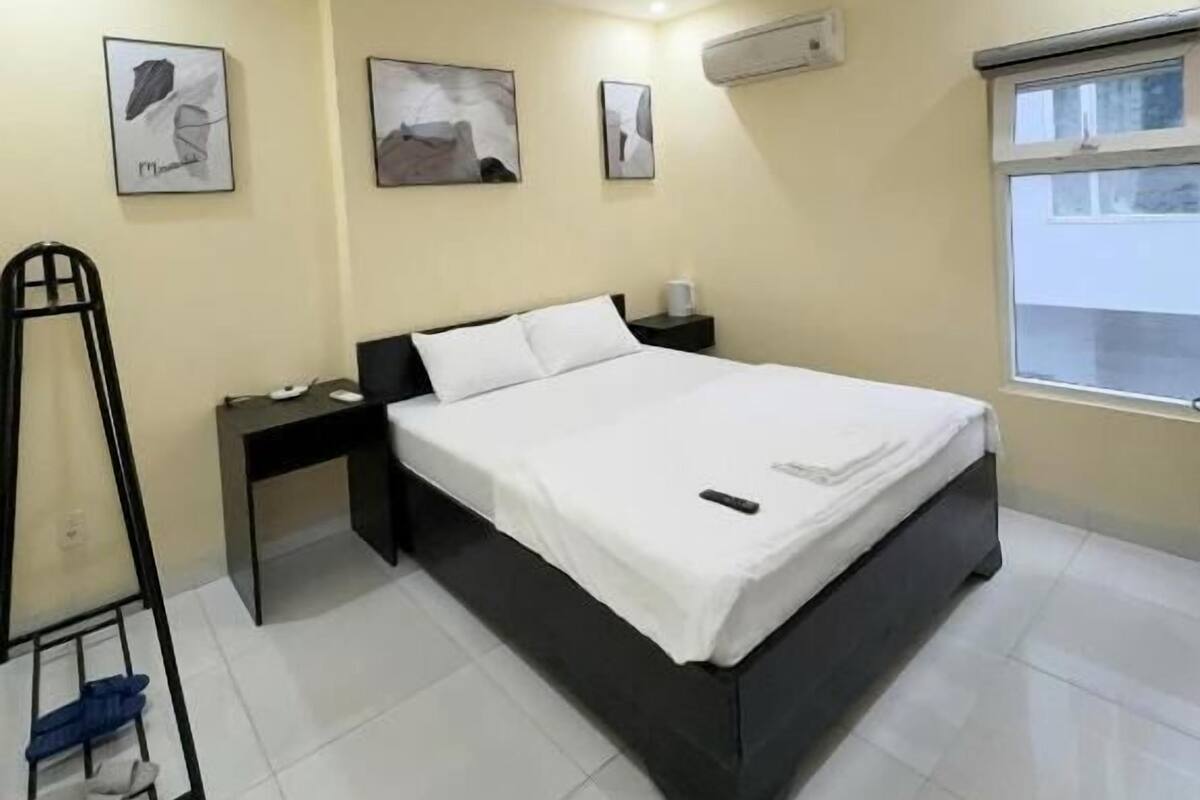 Deluxe-Doppelzimmer, Stadtblick | Schreibtisch, kostenloses WLAN