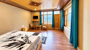 Ropa de cama hipoalergénica y escritorio 